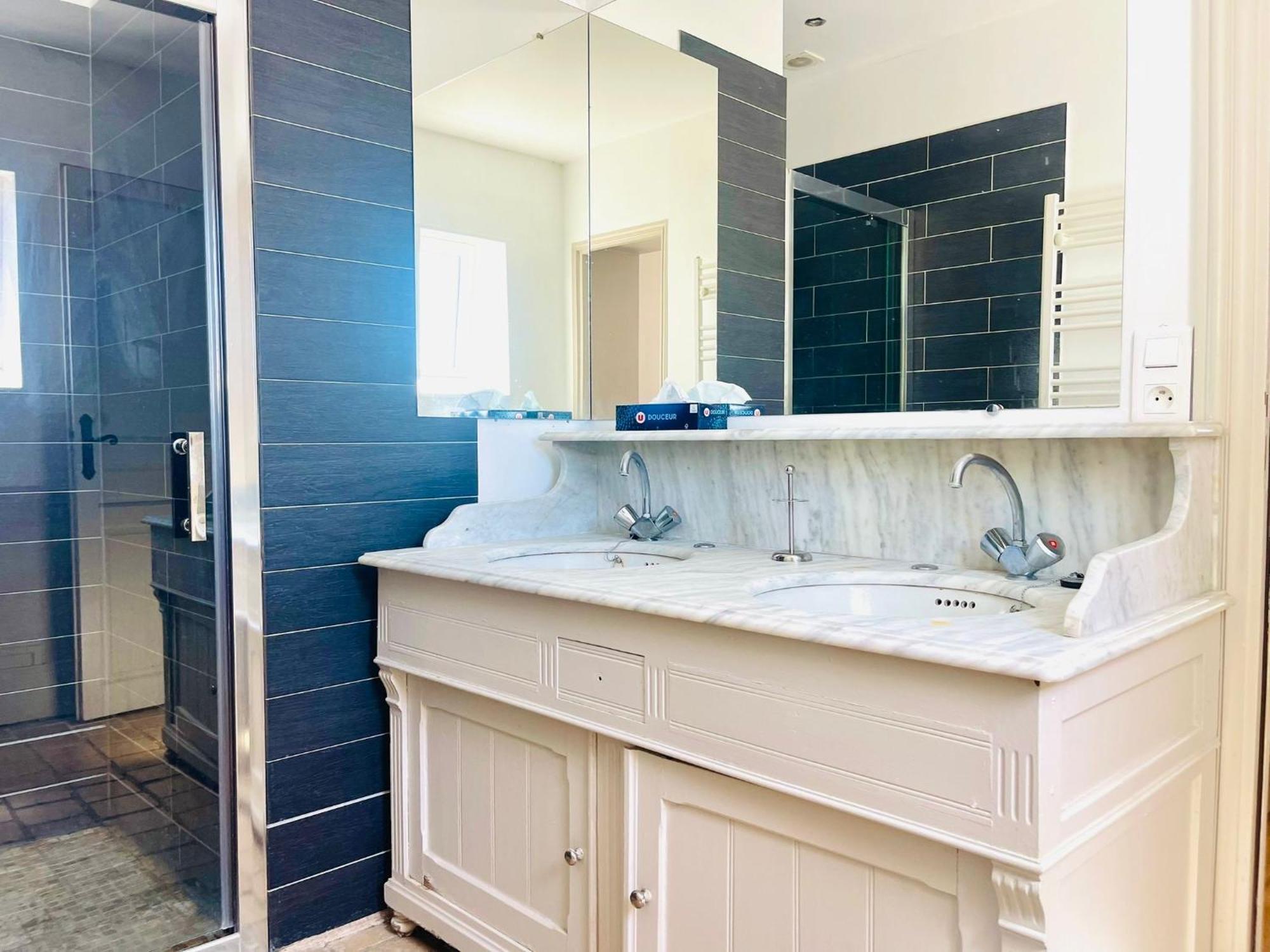 Maison Chaleureuse De 4 A 12 Personnes Neuville-aux-Bois Ngoại thất bức ảnh